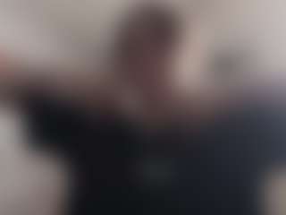 Lora's Live Sex Cam Show