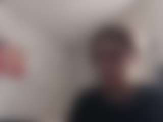Live cam show with Lora - American Petite on Chatstar | georgia