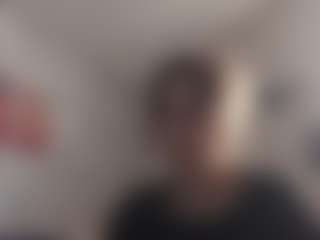 Lora's Live Sex Cam Show