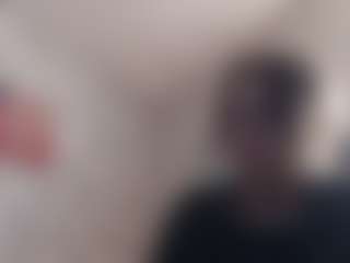 Lora's Live Sex Cam Show