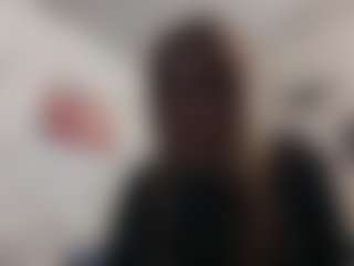 Lora's Live Sex Cam Show