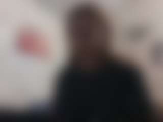 Lora's Live Sex Cam Show