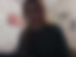 Lora's Live Sex Cam Show