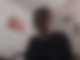 Lora's Live Sex Cam Show
