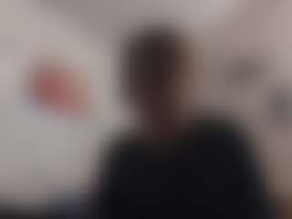 Lora's Live Sex Cam Show