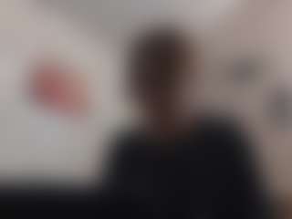 Lora's Live Sex Cam Show
