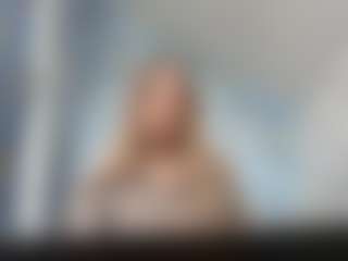 Live cam show with Lora - Brown Hair Petite on sexylive.show
