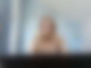 Live cam show with Lora - Shaved Pussy Brown Hair on Camming Site