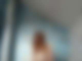 Lora's Live Sex Cam Show