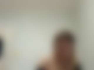 Lora's Live Sex Cam Show