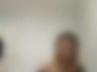Lora's Live Sex Cam Show