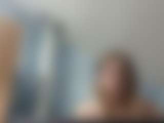 Live cam show with Lora - Striptease on CSO-WL