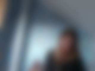 Live cam show with Lora - Moaning on SinfulBabes