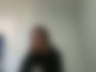 Lora's Live Sex Cam Show