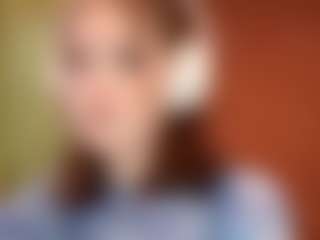 Live cam show with LyndsayDazzi - Brown Hair Teen (18+) on Gym Cam Girls
