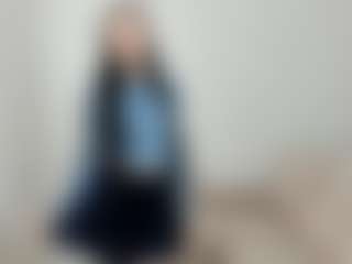 Live cam show with Kim - New Big Ass on Soda Cam