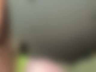 Live cam show with NicolleKoth - Interactivetoy Teen (18+) on 1on1-livenow