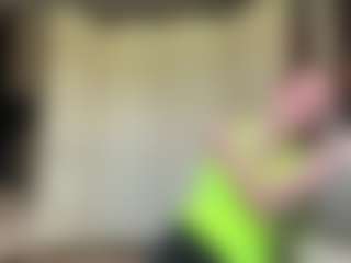 Live cam show with NicolleKoth - Solo on Latina Girls