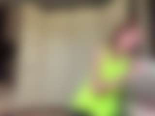 NicolleKoth's Live Sex Cam Show