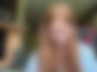 Live cam show with NicolleKoth - Body Massage on Cam Slut