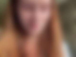 Live cam show with NicolleKoth - Petite on Camming Site