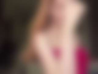 NicolleKoth's Live Sex Cam Show
