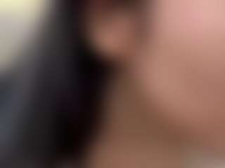 RosalineWainright's Live Sex Cam Show