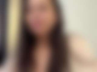 RosalineWainright's Live Sex Cam Show