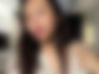 RosalineWainright's Live Sex Cam Show