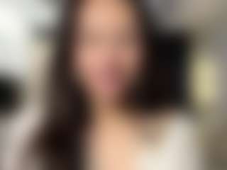 RosalineWainright's Live Sex Cam Show