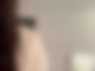 RosalineWainright's Live Sex Cam Show