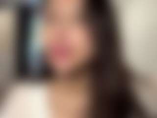 RosalineWainright's Live Sex Cam Show