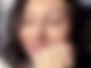 RosalineWainright's Live Sex Cam Show