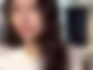 RosalineWainright's Live Sex Cam Show