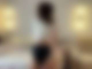 RosalineWainright's Live Sex Cam Show