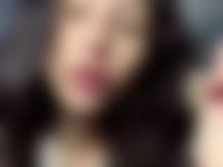 RosalineWainright's Live Sex Cam Show