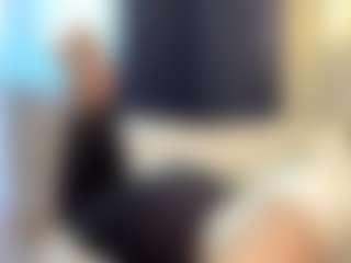 Live cam show with RosalineWainright - Twerk on livesuperchat.net