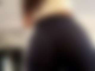 RosalineWainright's Live Sex Cam Show