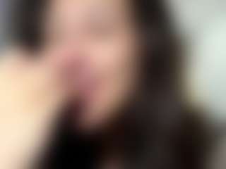 RosalineWainright's Live Sex Cam Show