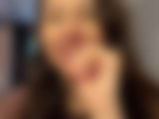 RosalineWainright's Live Sex Cam Show