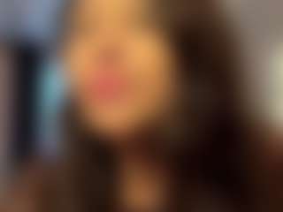RosalineWainright's Live Sex Cam Show