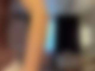 RosalineWainright's Live Sex Cam Show