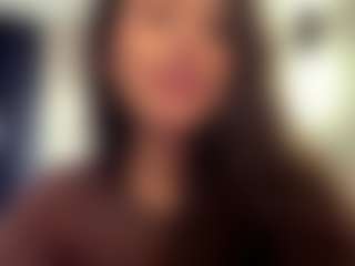 RosalineWainright's Live Sex Cam Show