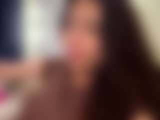RosalineWainright's Live Sex Cam Show