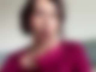 RosalineWainright's Live Sex Cam Show