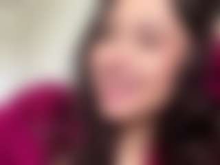 RosalineWainright's Live Sex Cam Show