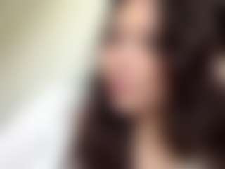 RosalineWainright's Live Sex Cam Show