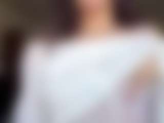 RosalineWainright's Live Sex Cam Show