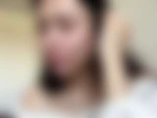 RosalineWainright's Live Sex Cam Show
