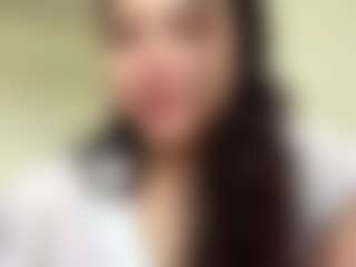 RosalineWainright's Live Sex Cam Show